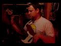 �nglag�rd rehearsing new track with rhythmic confusion