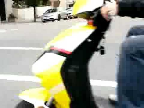 how to drive a electric scooter