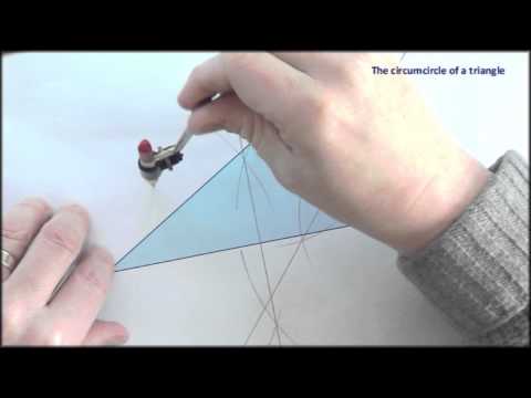 how to locate the circumcenter of a triangle