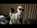 Lars Vaular – Solbriller På