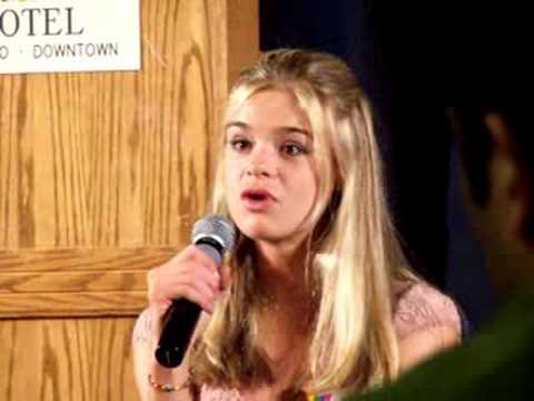 Ellen Muth