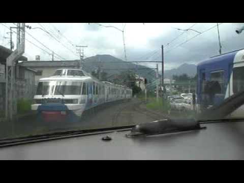 富士急行「フジサン特急」先頭車の車窓から