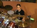 Yaro calentando en sus drums!!