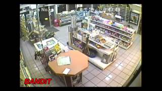 240DB – Petrol Station Robbery – Live CCTV