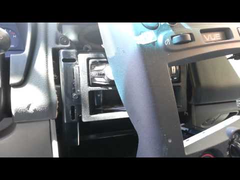 Saturn vue 2003 BCM mounting & removal