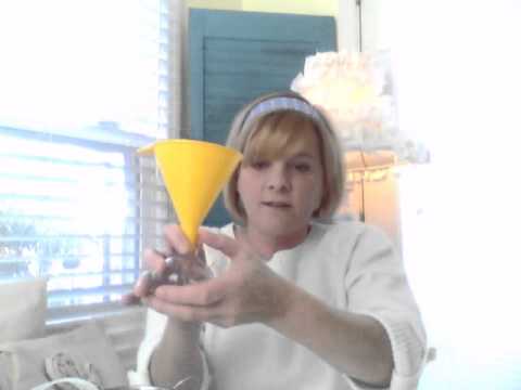 how to fill glass ornaments with glitter