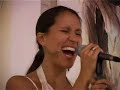 joyce van de pol, jahrgang 1981, hat trotz ihrer jungen jahre bereits mit den ganz gro�en, so unter anderem mit der deutschen pop-ikone yvonne catterfeld, rhani krija und momo djender (percussionist, gitarrist von sting), sebastian studnitzky (pianist/trompeter bei fanta4, joy denalane, rebekka bakken), michael kersting (schlagzeuger u.a. bei chet baker, jaco pastorius, wolfgang dauner) und anderen zusammengearbeit. die geb�rtige karlsruherin mit deutschen und indonesischen vorfahren ist sowohl im vocal-jazz (u.a. auftritt in deutschlands bekanntensten jazz-clubs, dem 