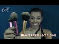 Les Traigo mis Top 10 descubrimientos Favoritos del 2011. Maquillajes, Brochas, y mas.... Links prometidos en el video: *Reseña de Brochas Bdellium: tinyurl.com * Reseña de brochas de Real Techniques: tinyurl.com * Canal de Rae Morris: www.youtube.com Entrevista a Rae Morris *Parte 1: www.youtube.com *Part 2: www.youtube.com * El top que llevo puesto lo puedes comprar aqui: tinyurl.com Para subscribirte al Blog visita: www.beautybycatblog.com Para hablar conmigo en Facebook 