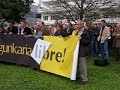 Egunkaria-ren aldeko elkarretaratzea egin dute Martin ugalde Egunkaria-ren aldeko elkarretaratzea egin dute Martin ugalde