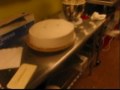 videos de Cake Decorating : Emergency Wedding Cake