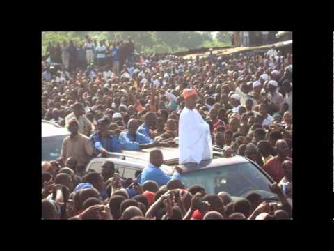 Avec tout ce monde pour les accompagner, nos illustres disparus ne pourront que reposer en paix 