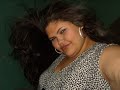 eu me amo e assumo ser narcisista!!!
vou reduzir meu est�mago, sim!!! mas guardarei recorda��es de ser linda, mesmo que gorda!!! pois beleza n�o se adquire com regimes ou dietas!!!!

sou linda, me amo e isso � o que realmente importa!!!!