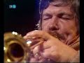another great track, this time from the light lines lp.  from a time when it was okay for jazzers to dress like dock workers... ;-)

this group should be more well known...

manfred schoof (tp,flgl)
michel pilz (b-cl)
jasper van't hof (keys)
g�nter lenz (b)
ralf h�dner (d) 

december 19th 1977 ndr germany