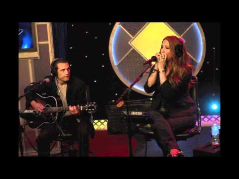 Alanis Morissette - Head Over Feet (Howard Stern 2011.10.12) audio only