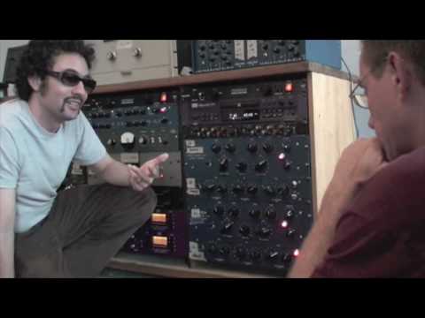 Gabriel Roth at Daptone shows how he uses the PE 1C