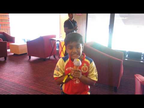 Muttiah Muralitharan videos