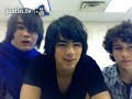Joe is soooo hot and has a iPhone
