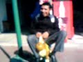 B-)?rik un estupido cualquieraB-).