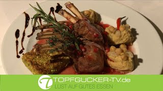 Lammkarree | Granatapfel-Chili Sauce | Schafskäse in Pistazienkruste | Kichererbsenpüree