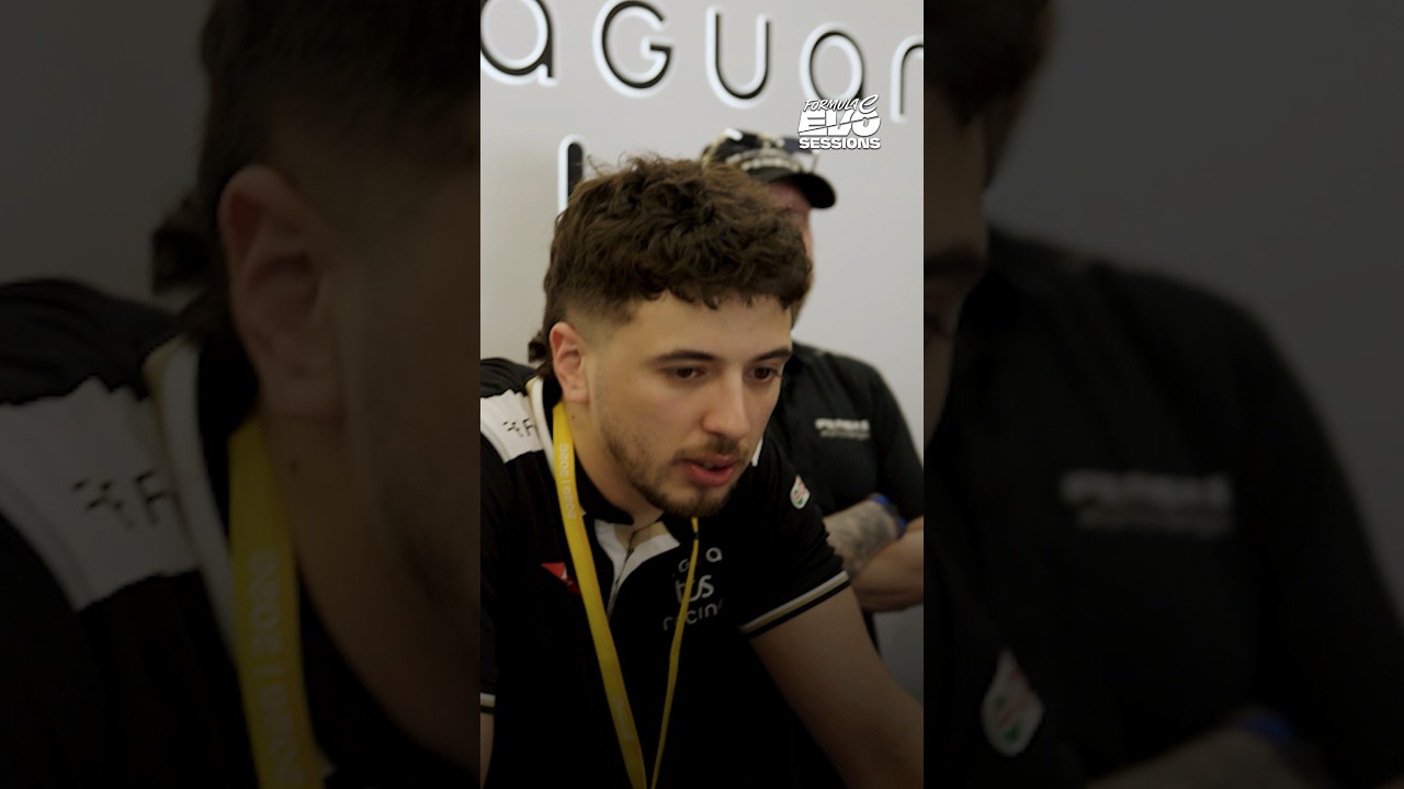 Feeling hot, hot, hot 🥵 @TheBurntChipHD #EVOSessions #FormulaE #Motorsport #Racing
