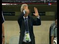 raymond domenech qui fait signe que �a tourne