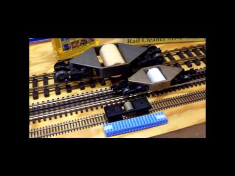 how to clean o gauge track