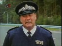 Hale a Pace - policista Hale a Pace - policista