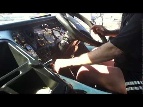 how to drive a kenworth