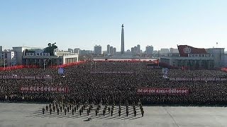 Kuzey Kore'de Kim Jong-un'a destek yürüyüşü