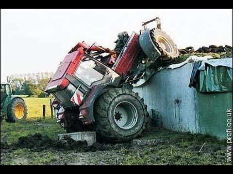tractor - Rate, Share and Subscribe ! Like us on Facebook: http://www.facebook.com/topcrashes Car Crash Community: http://gplus.to/carcrashes Follow on Twitter: https:...