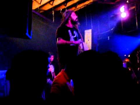 AlienShiskaBob - Opening for Hatebreed.