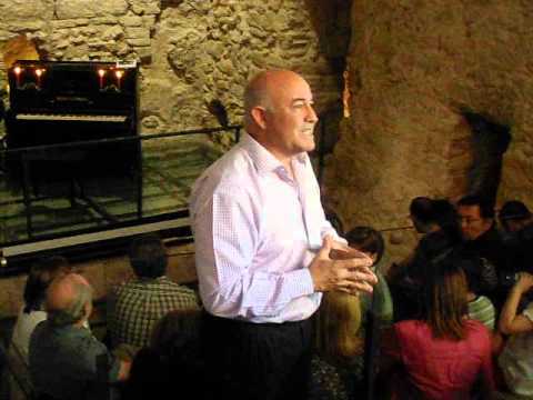 JOSÉ BAÑOS SERRANO EN EL MUSEO ARQUEOLOGICO LOS BAÑOS