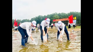 TP Uông Bí thả 7.000 con cá giống tái tạo nguồn lợi thủy sản