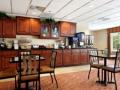 Baymont Inn & Suites Savannah South.wmv