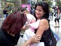 Abrazos Gratis - Free Hugs - Santiago de Chile