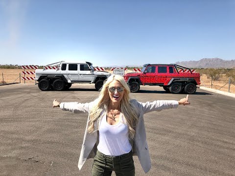 Racing Brabus 6x6 G-Wagon's!