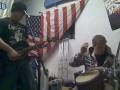 videos de Ace and Pesko - covering Whiskey Lullaby by Brad Pasley and Wonder Wall by Oasis