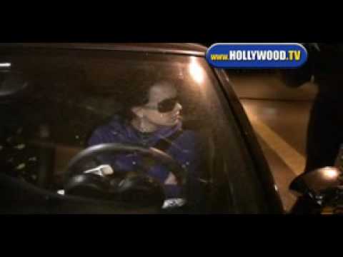 hollywoodtv - Britney Spears Gets Denied at Four Seasons Hotel in Beverly Hills. 12-15-07.