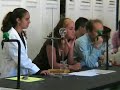 5 centimos dorados  una fuente de amoniaco