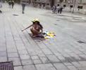 Sunbathing in the centre of Wien Sunbathing in the centre of Wien