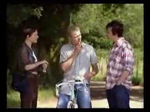 DissacrEnglish: Do you speak english? DissacrEnglish: Do you speak english?