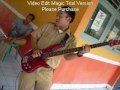 Click here to watch this video Pak Guru Ngeband Gokil abisss