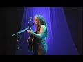 Ani Difranco talks about Kucinich