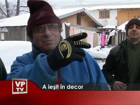 A ieşit în decor