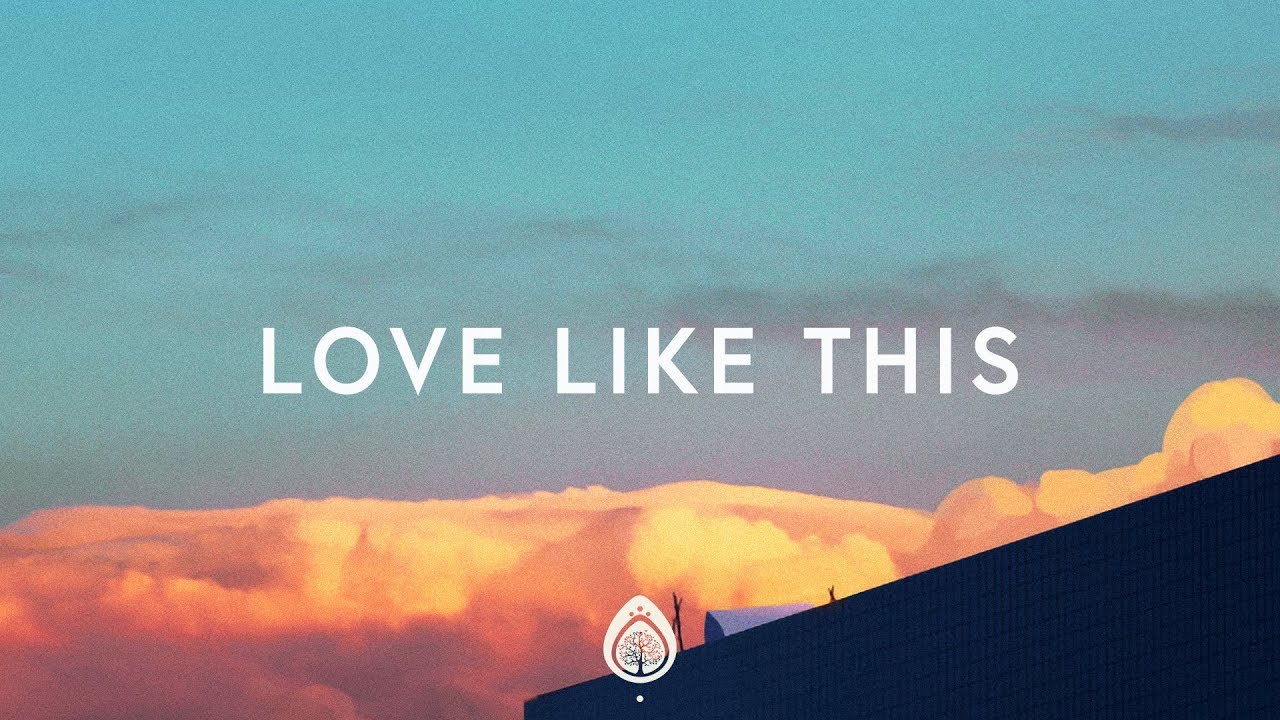 Lauren Daigle ~ Love Like This (Lyrics)