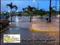 Se inunda el parqueo de aeropuerto