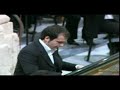 Mozart Piano Concerto K. 467 - I. Allegro maestoso (part 2) Mozart Piano Concerto K. 467 - I. Allegro maestoso (part 2)