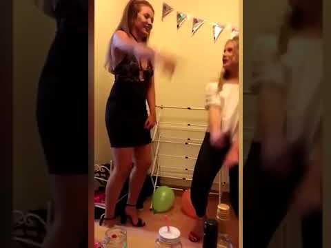 Русские Девушки Насаживаются На Самотык Видео Онлайн