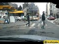 Intoleranta si nesimtire pe rand, in doua faze!