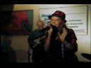 A MUST SEE- AMERICAN IDOL - 13-YEARS-OLD AMBER BLU-SINGS THE CHRISTMAS SONG.